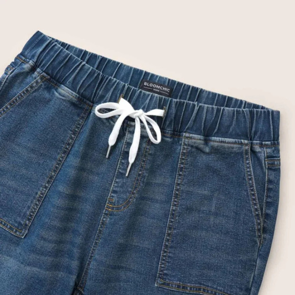 BloomChic Plus size Drawstring Elastic Waist Roll Hem Jeans - Picture 4 of 6